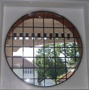 Round leaded light window